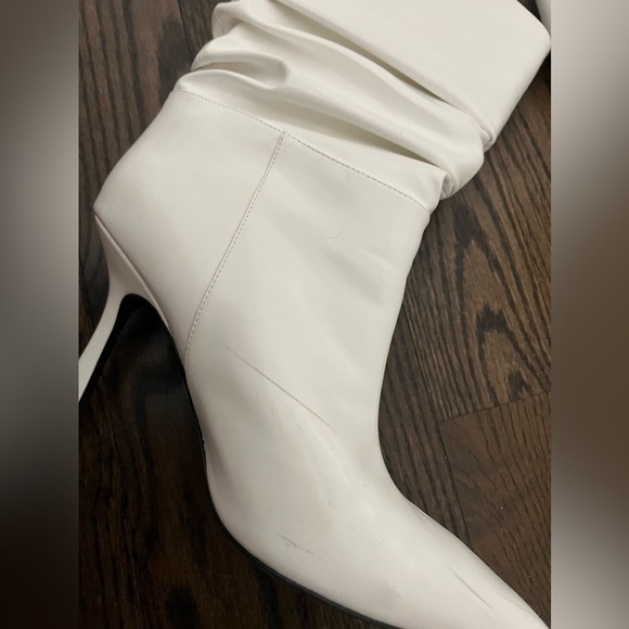 Jeffrey Campbell Guillo Pointed Toe Boot, Size 9 - Picture 8 of 15